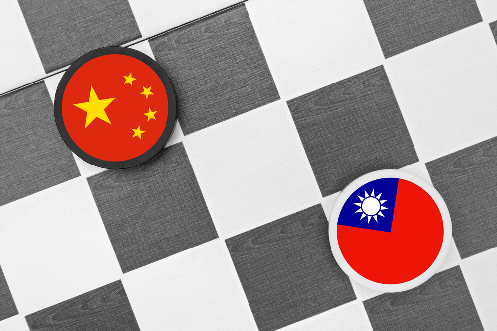 The Chinese-Taiwanese chess game